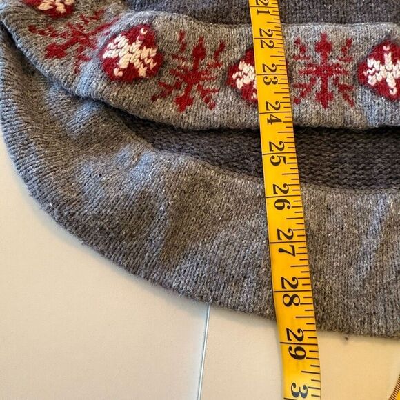 The Disney Store Winnie the Pooh Gray Fair Isle Ramie Blend Swtr Sz S Vintage - Picture 11 of 11